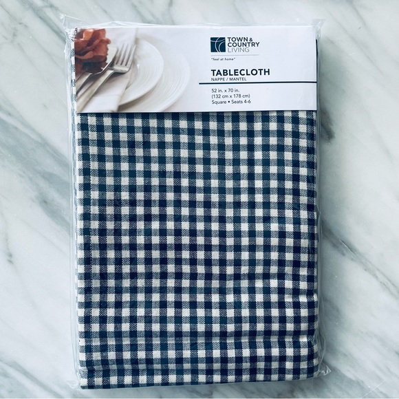 Wayfair•Town & Country Living•BRAND NEW•52”x 70”•Navy/Ivory Gingham Tablecloth🌼 - Picture 5 of 7